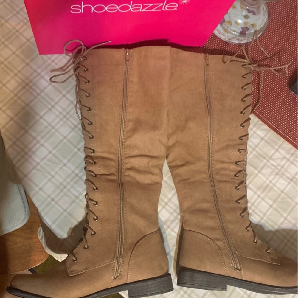 Jelissa Adjustable Laces Knee High Flat Boots Size 9.5 Tan Color